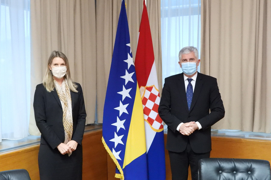 Zamjenik predsjedavajućeg Doma naroda dr. Dragan Čović razgovarao s ambasadoricom Kraljevine Švedske u BiH